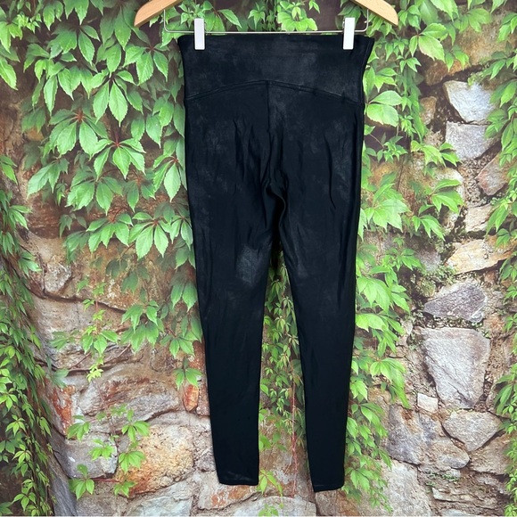 SPANX Black Leggings with Sueded Finish, M - Picture 8 of 8